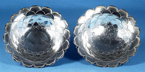 A pair of George V small silver comports, by Mappin & Webb.